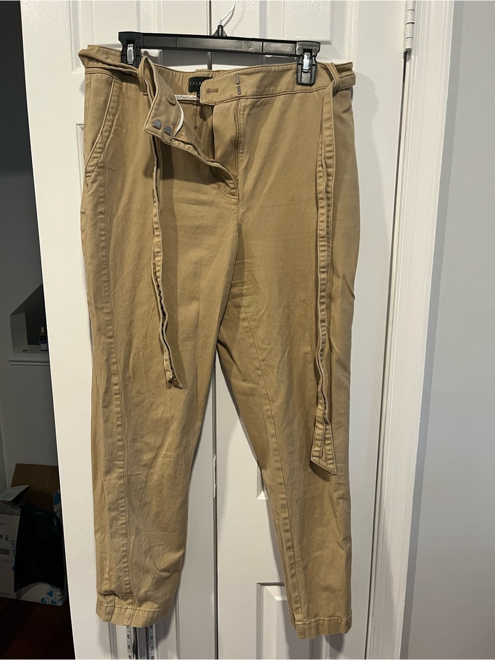 Talbot Women’s Tan Casual Belted ankle pants